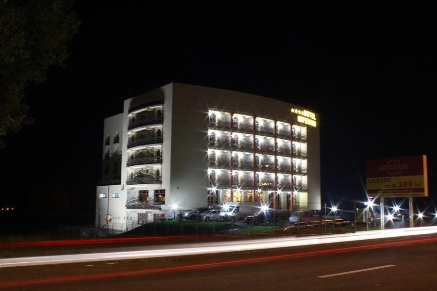 Hotel Imperium Suceava Exterior photo