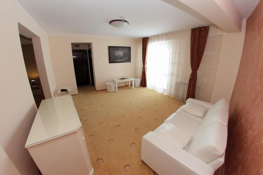 Hotel Imperium Suceava Exterior photo